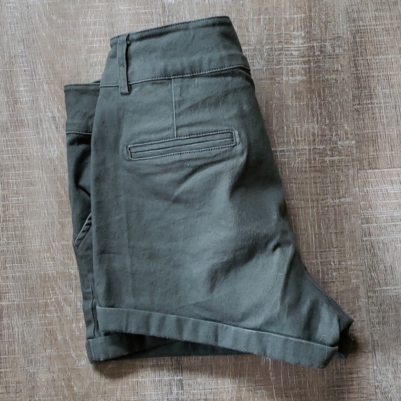 Army Green Shorts - Picture 2 of 2